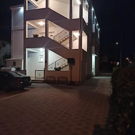 Marina Apartman *