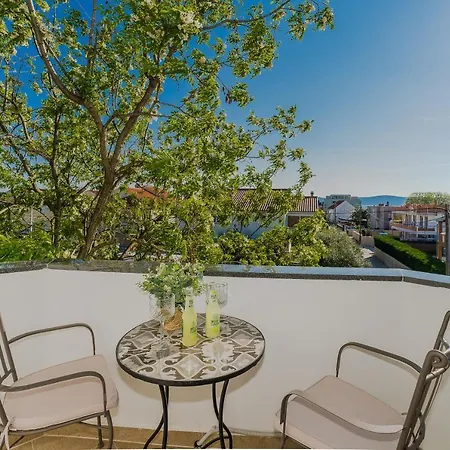 Marina Apartman Bibinje